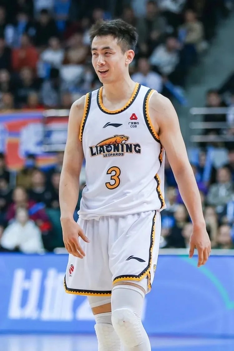 吉林队横扫尼克斯,赵继伟惊艳四座 吉林队横扫尼克斯,赵继伟惊艳四座