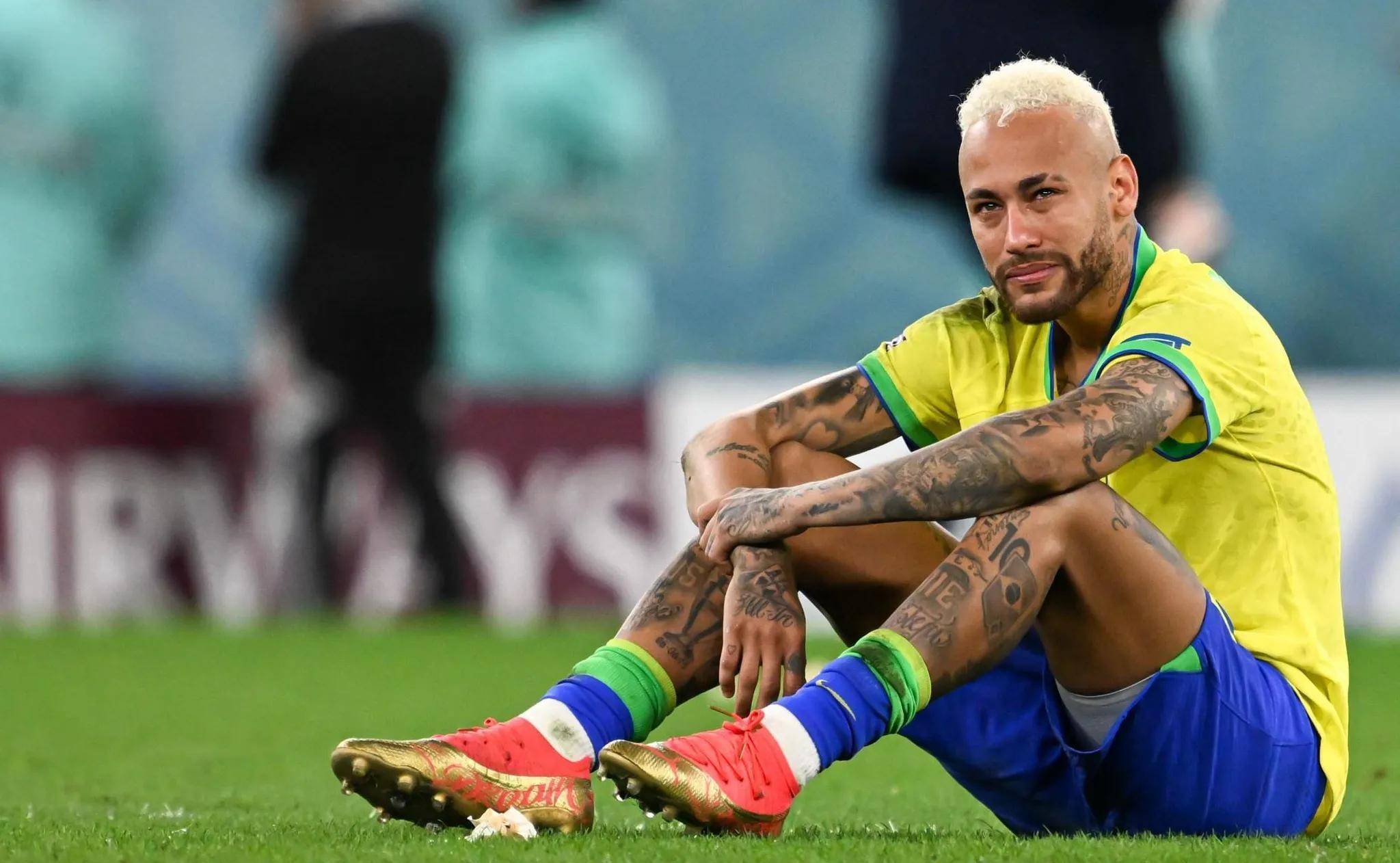 巴黎横扫巴西,内马尔高光表现 巴黎横扫巴西,内马尔高光表现