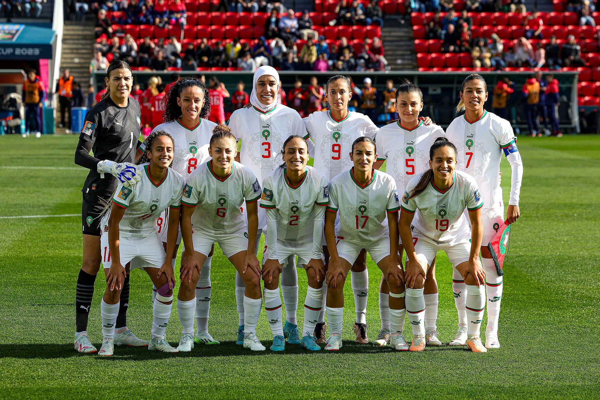 格拉纳达突围成功，晋级淘汰赛阶段