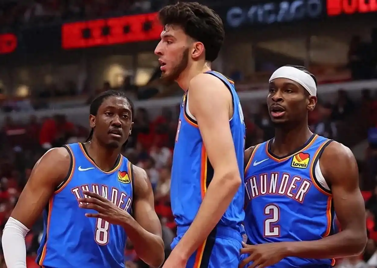 澳大利亚男篮横扫凯尔特人B队，福克斯制霸全场