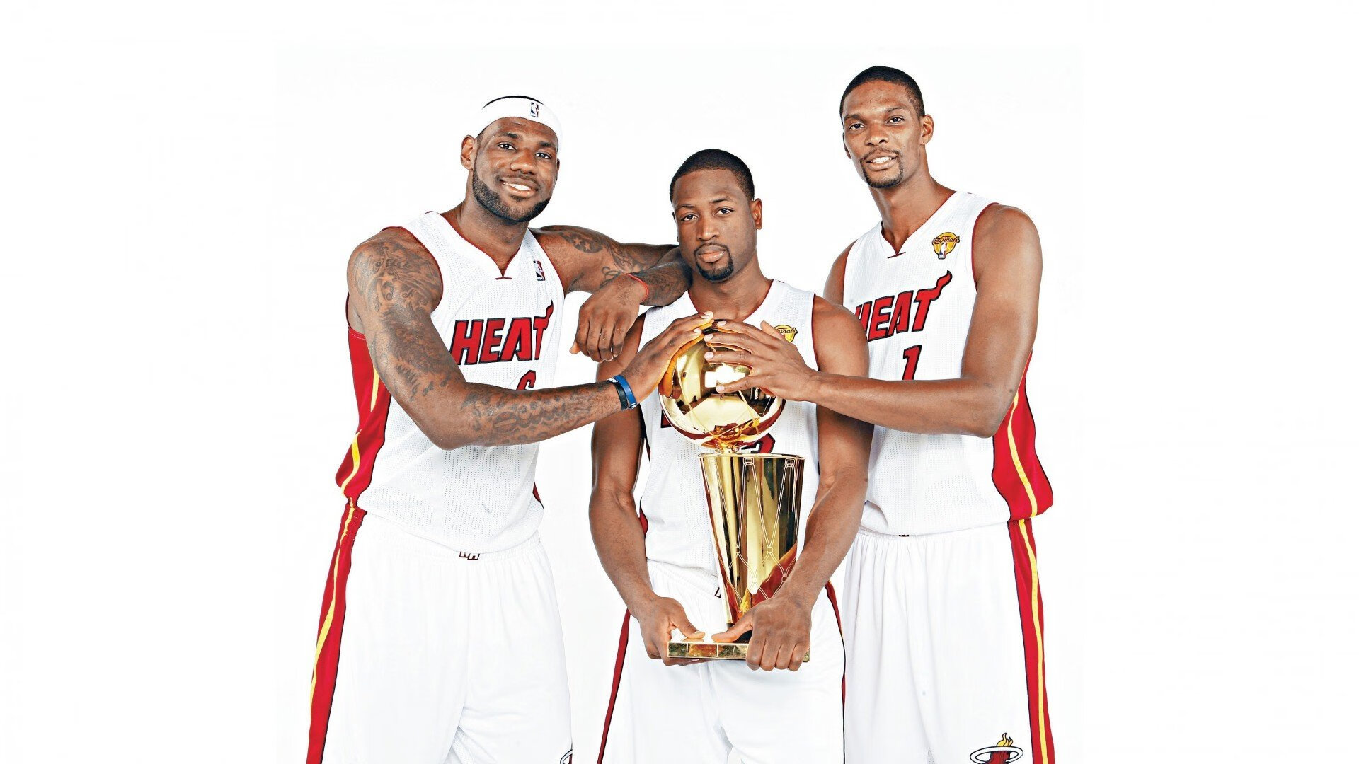 独夜擎灯，京多安在德甲争冠战之夜写下的唯一姓名